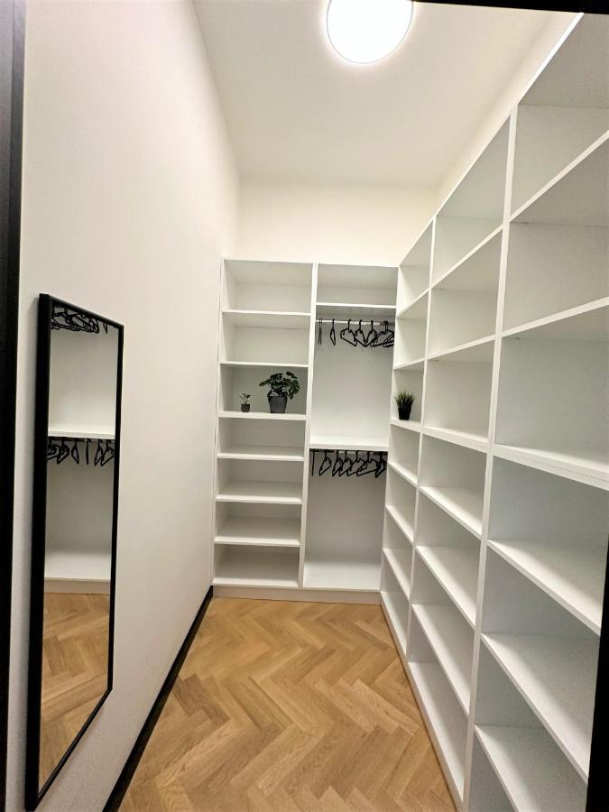 Luxury 100M2 Loft Design-Apartment At Wawel + Netflix Krakow Exterior photo